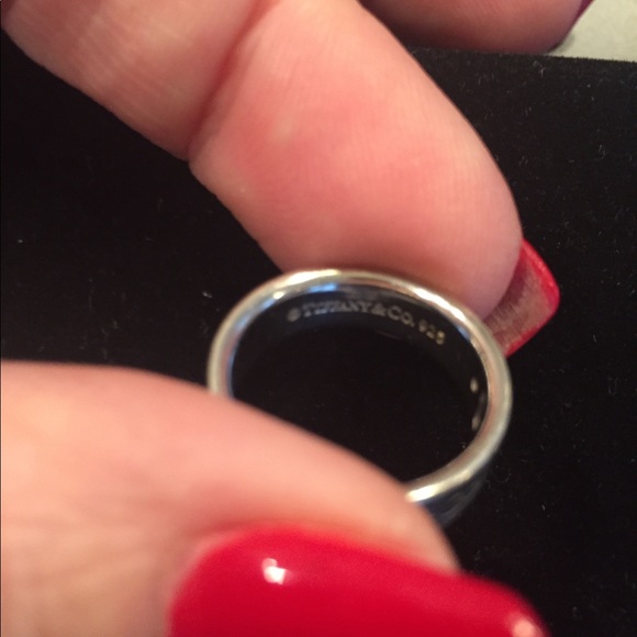 TIFFANY KEY HOLE 2 Diamonds Sterling Silver ring - Picture 4 of 6